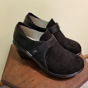 JBU Seude Leather Shoes size 7